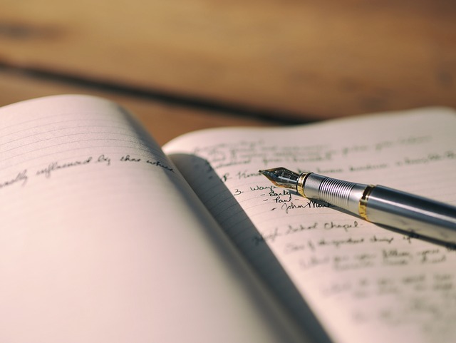 notebook-1840276_640